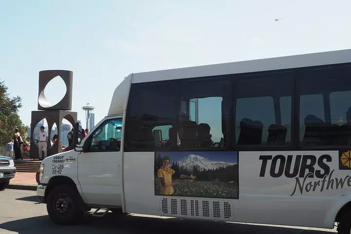 Seattle Sightseeing City Tour with Hotel Pick-up