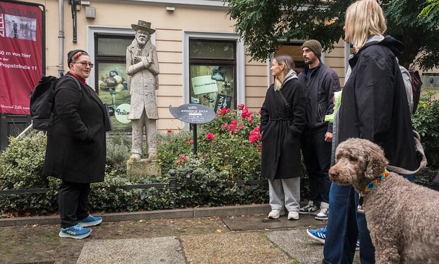 Image 9: Berliner Weihnachtsgeschichte-Tour im Nikolaiviertel