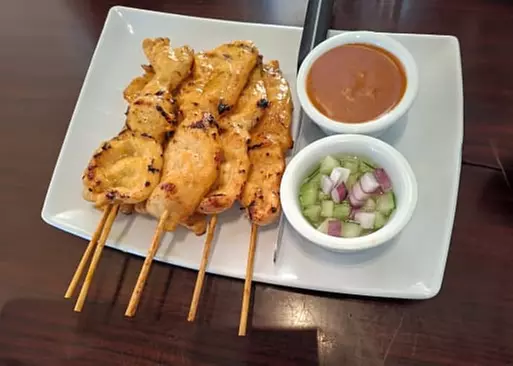 5% Cash Back at Thai Bamboo