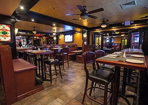 5% Cash Back at The Irish American