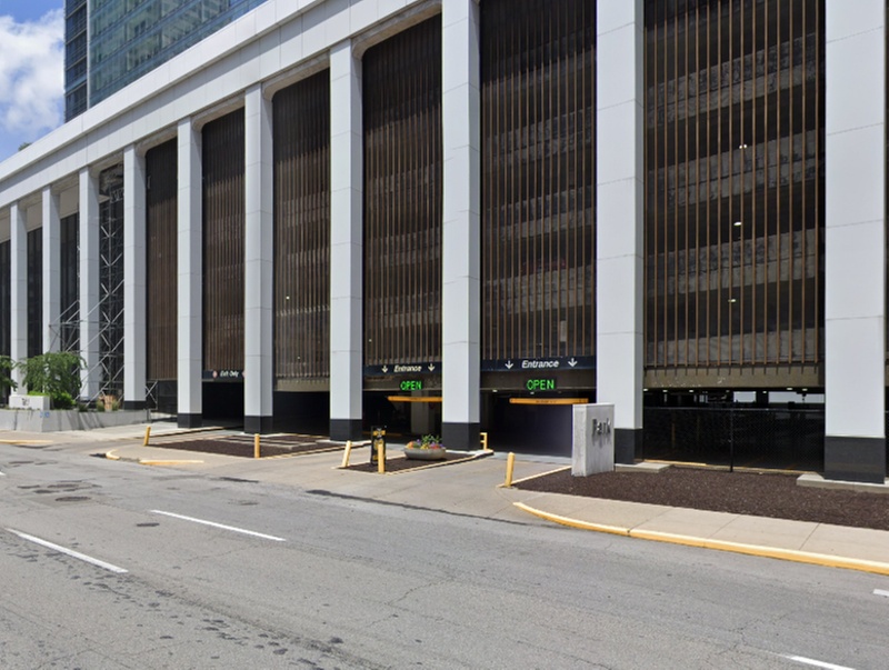 Parking at [3001] Regions Tower Garage