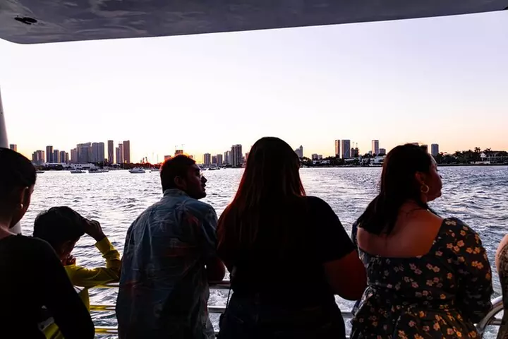 Miami Skyline Sunset Cruise with The Mojito Bar On board