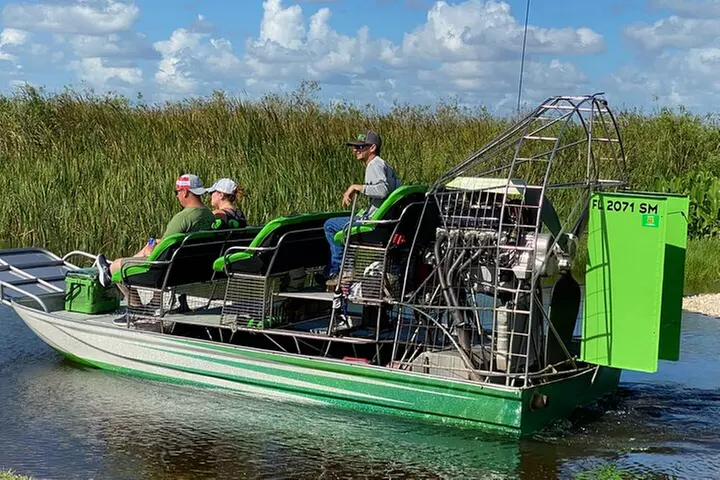 60 Minutes Small Group Everglades Airboat Ride in Miami