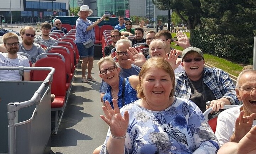 Image 3: Manchester: 2-Day Hop-On Hop-Off Bus Tour