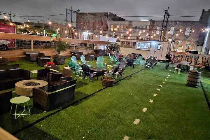 Galveston's Best Pub Crawl Tour and Guided History Walk