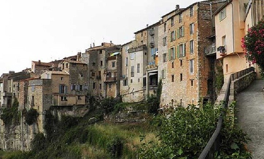 Image 3: Villages médiévaux pas loin de Nice dans la Côte d'Azur France