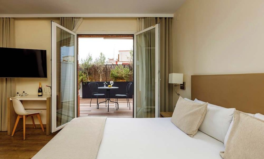 Image 69: ✈ SPAIN | Barcelona - Mariano Cubi Aparthotel Barcelona 4*, 2 night...