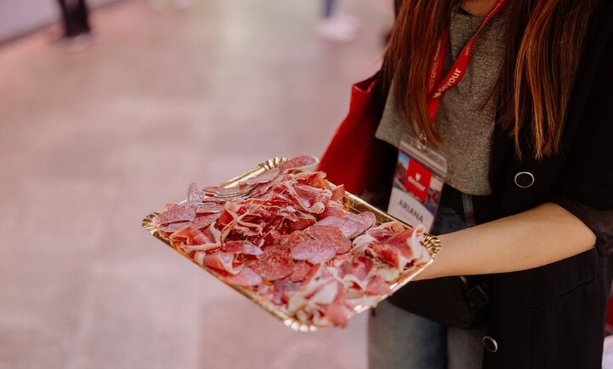 Image 7: Tour gastronómico por Barcelona con visita a un mercado local