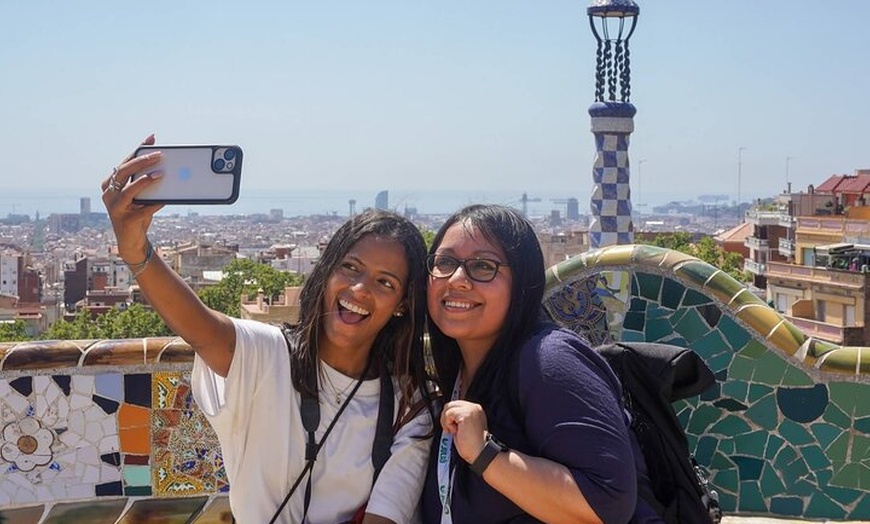 Image 16: Visita guiada Sagrada Familia & Park Güell
