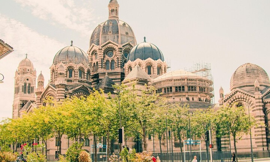 Image 8: Visitez Marseille à votre rythme, sans groupes ni horaires fixes, g...