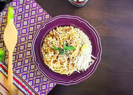 5% Cash Back at Basil Cafe
