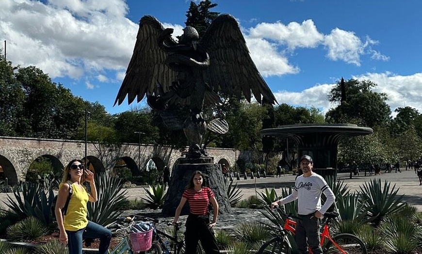 Image 4: Chapultepec Park and Cable Car Tour