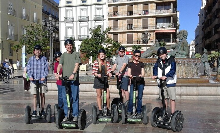 Image 7: Recorrido en Segway por el casco antiguo de Valencia