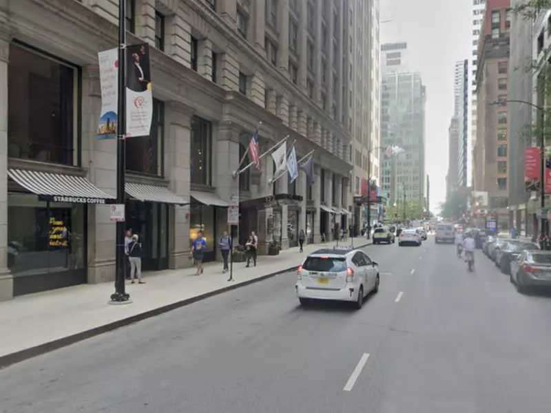 Parking at Kimpton Gray Chicago - Valet