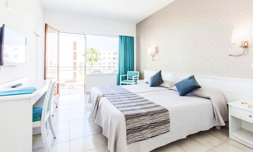 Image 3: ✈ MAJORQUE | Cala Millor - BlueSea Cala Millor 3*, 3 nuit - Tout in...