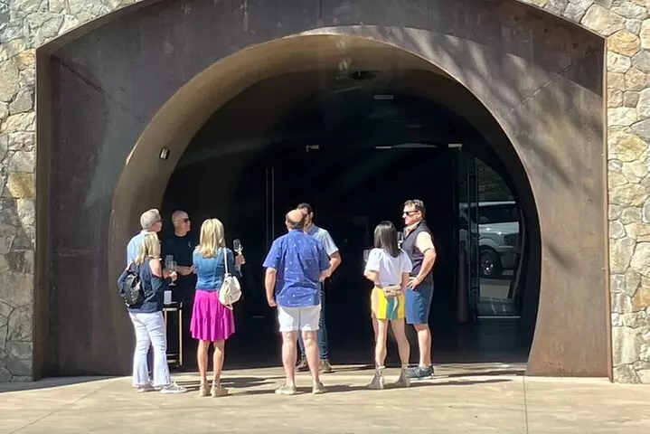 Best Private Wine Tours of Napa Valley Sonoma for up to 8 people