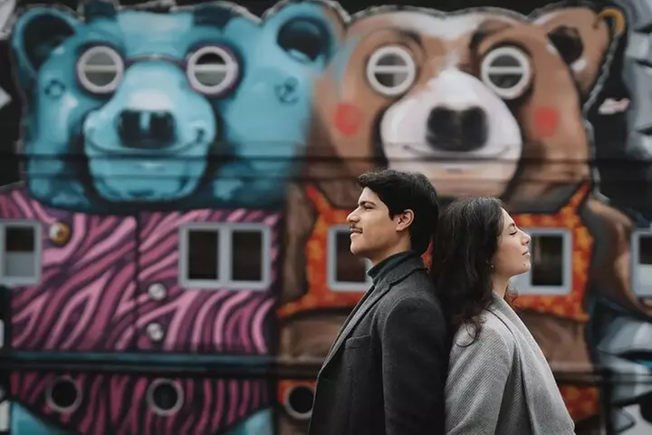 Berlin East Side Gallery Fotoshooting Erfahrung - Second Medium