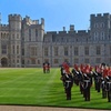 Image 1: Windsor Castle and Tower of London Tour Including Entry Tickets