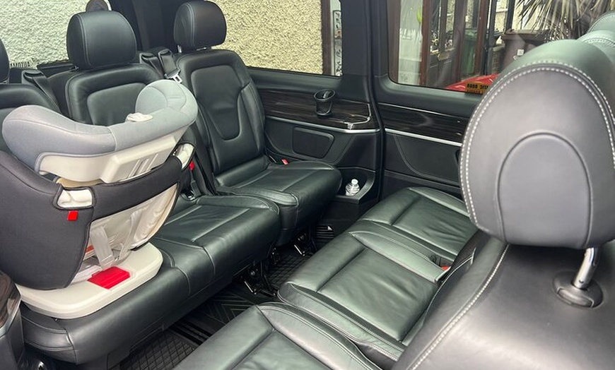 Image 3: One Way Taxi Transfer from Heathrow Airport to Dover Seaport