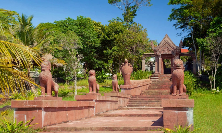 Image 15: ✈ CAMBOGIA | Da Siem Reap a Phnom Penh - La Cambogia: tra eredità e...