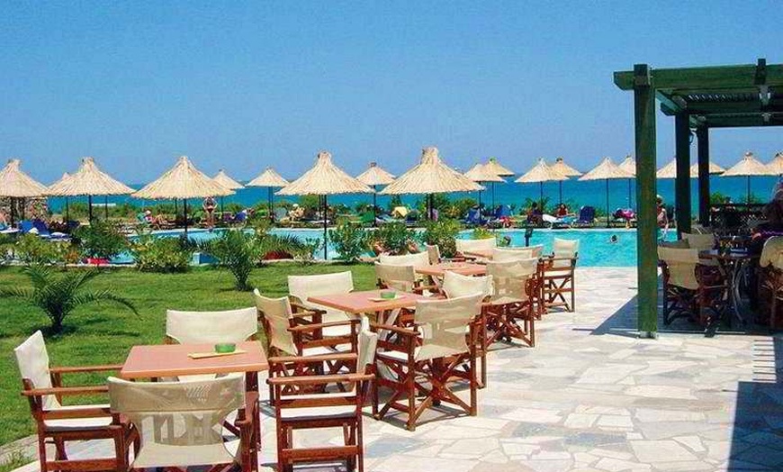 Image 82: ✈ CRETE | Hersonissos - Mediterraneo Hotel 4* - Outdoor swimming pool