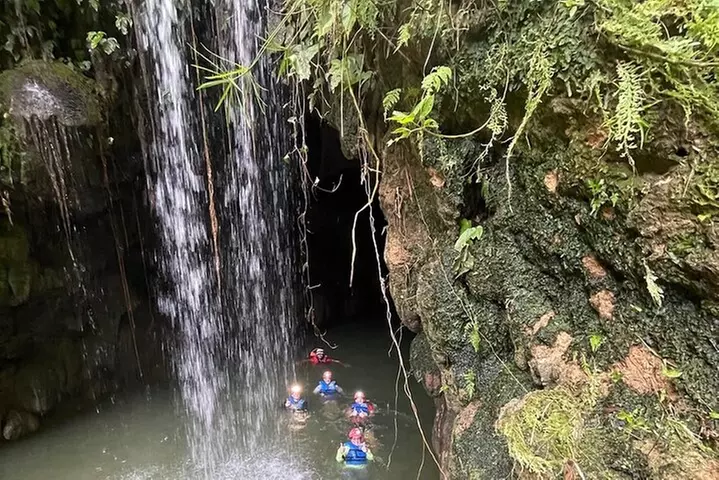 Adventure Half Day Explore Cueva Charco Azul and Cueva Arenales
