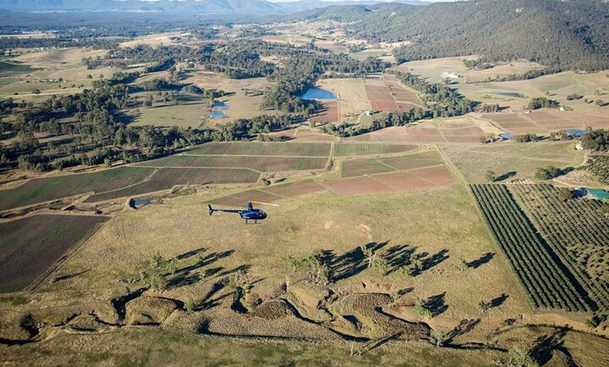 Image 1: 12-Minute Small-Group Hunter Valley Scenic Helicopter Flight