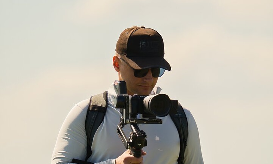Image 18: Premium Golf Photo Experience in St Andrews Old Course