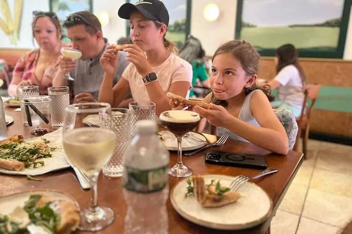 NYC: Chinatown & Little Italy Food Tour with 7 Flavorful Tastings