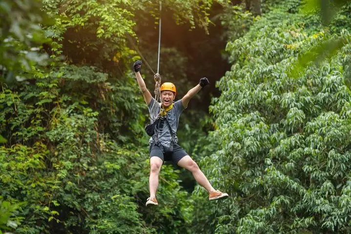 Bransons Best Zipline - Great Woodsman Canopy Tour