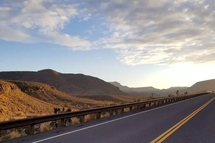 Grand Canyon West Rim SUV Tour From Las Vegas With Lunch
