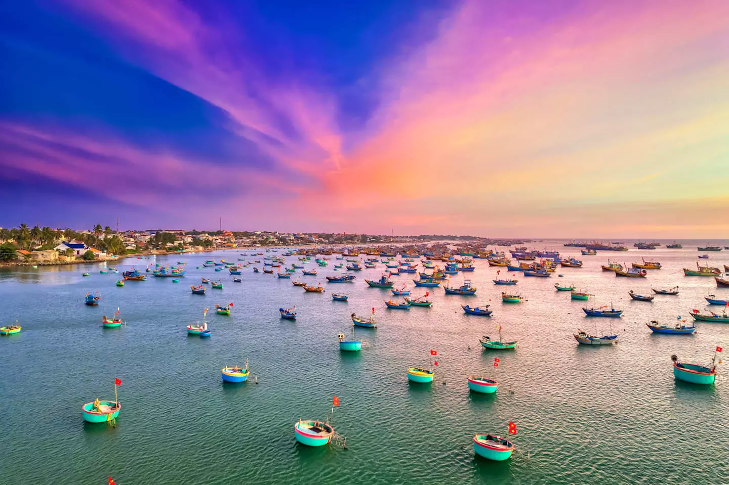 ✈ SÜDVIETNAM | Ho-Chi-Minh-Stadt & Mui Ne - Kombination Ho Chi Minh...