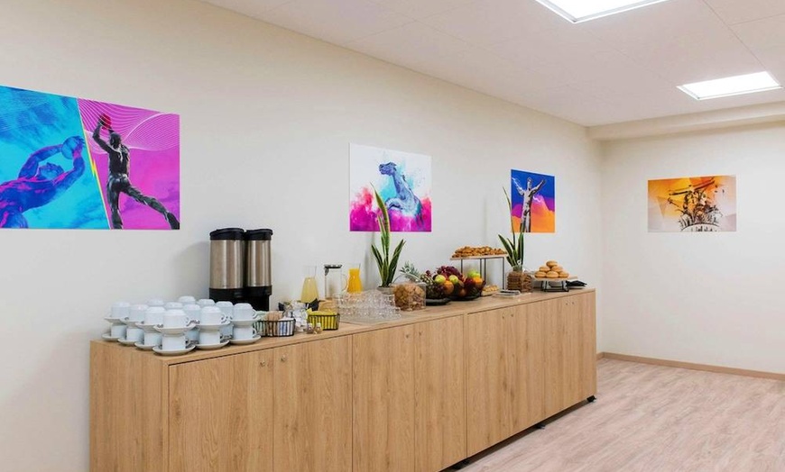 Image 64: ✈ ATHENS AND SURROUNDING AREA | Athens - Ibis Styles Athens Routes ...