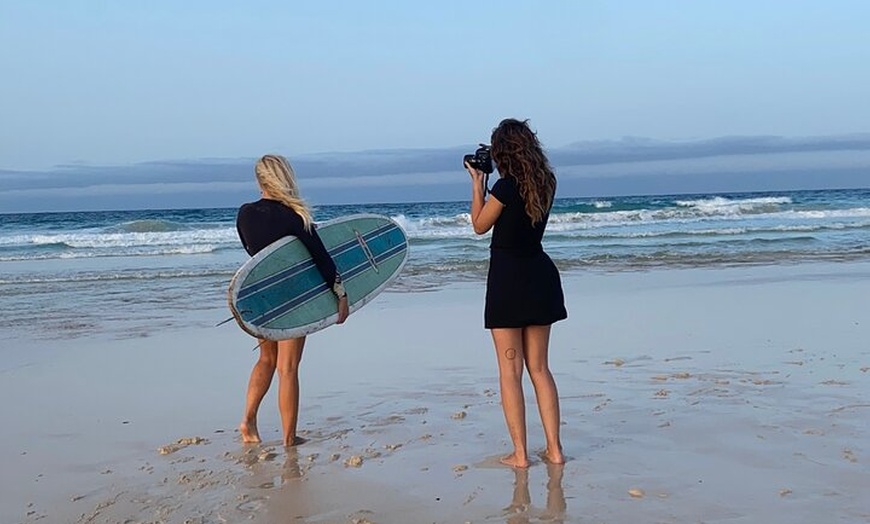 Image 13: Sesión de fotos privadas de Las Dunas al atardecer