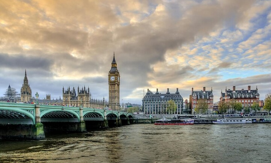 Image 4: London's 30+ Iconic Sights In a Day Tour