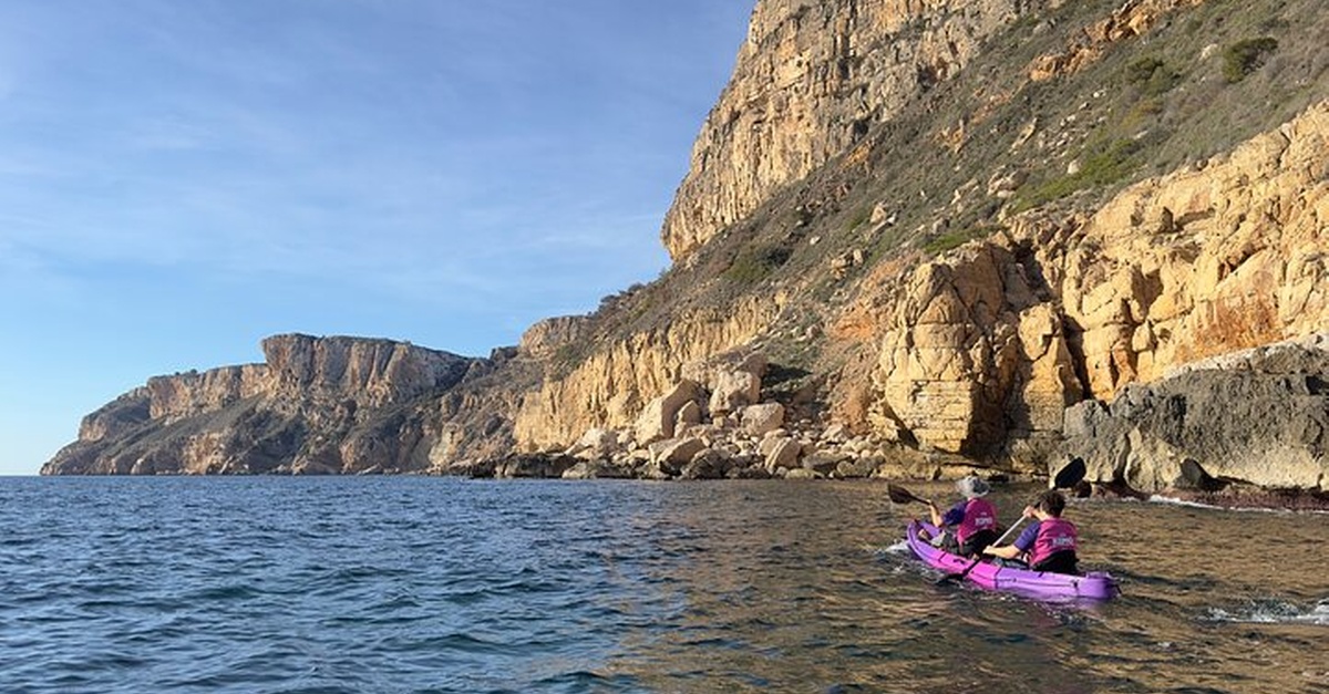 Excursión en kayak en Moraira, Alicante