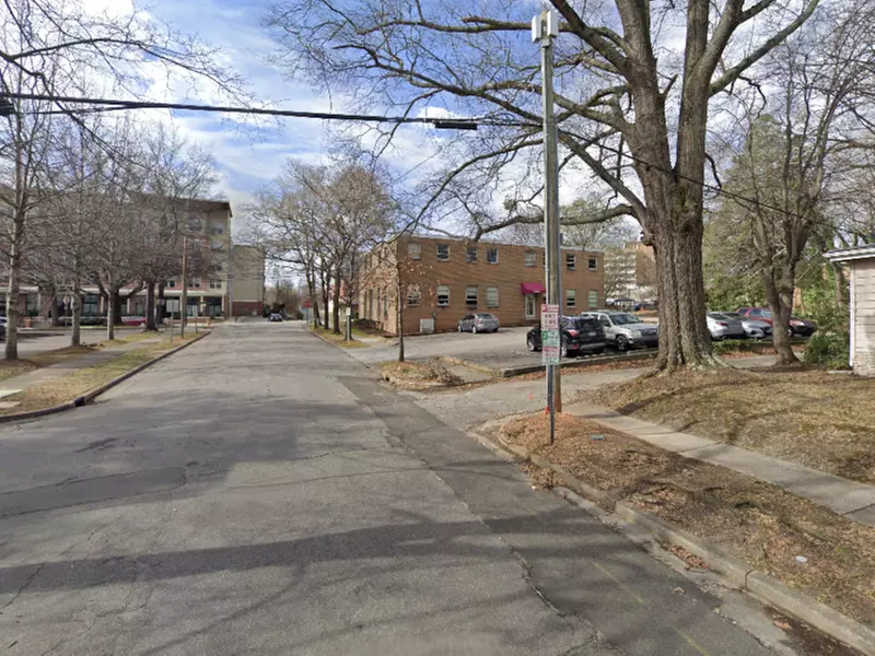 Parking at Alley Entrance - Pack Lot