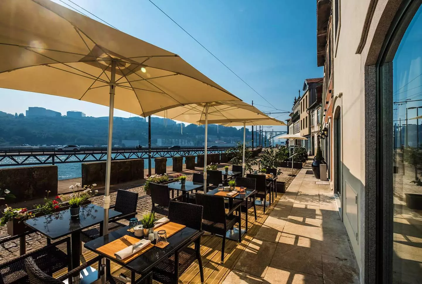 ✈ PORTUGAL | Porto - Vila Galé Porto Ribeira 4*, 2 Nächte - Stadtzentrum - Primary Image