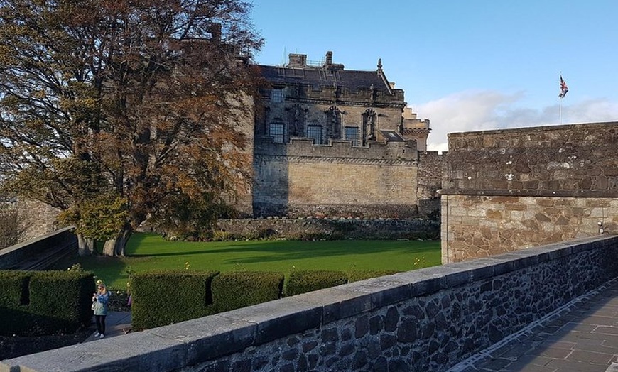 Image 5: Glasgow: Loch Lomond, the Trossachs and Stirling Castle