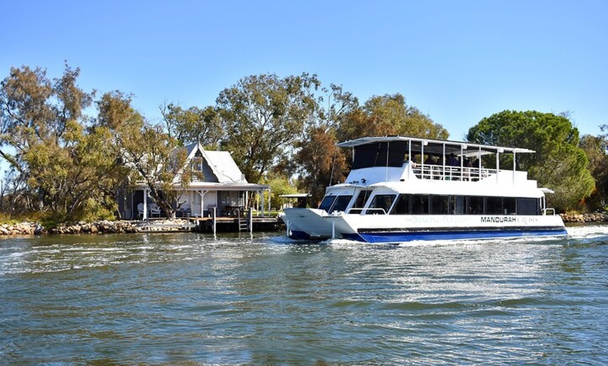 Image 2: Murray River Lunch Cruise