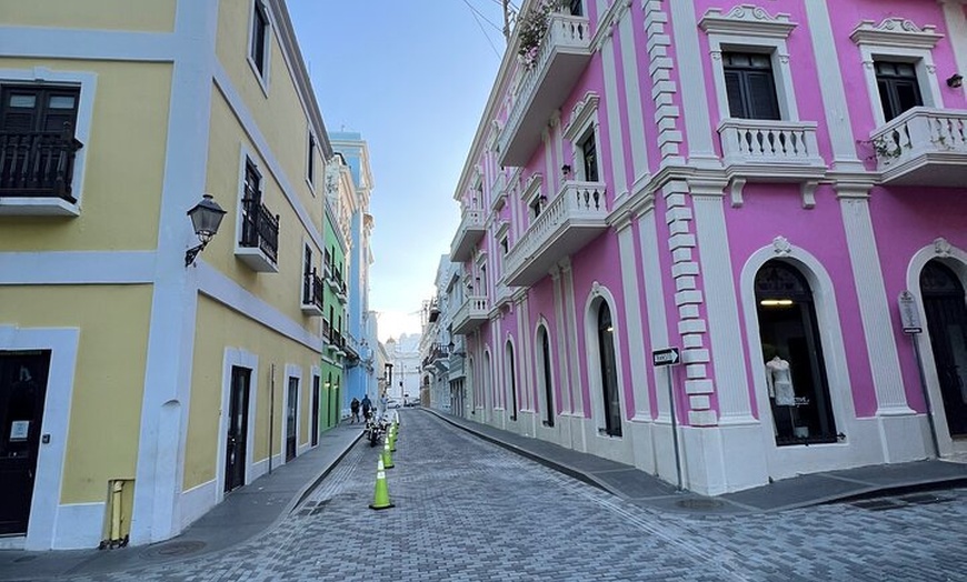 Image 2: San Juan Tour Express Castle Beach and Food