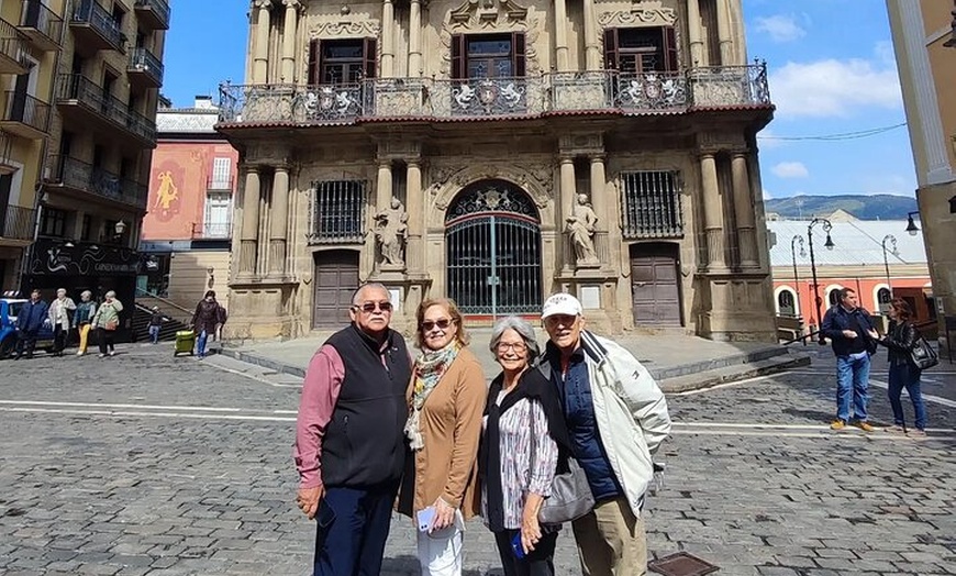 Image 17: Tour privado por Pamplona con almuerzo en Tolosa