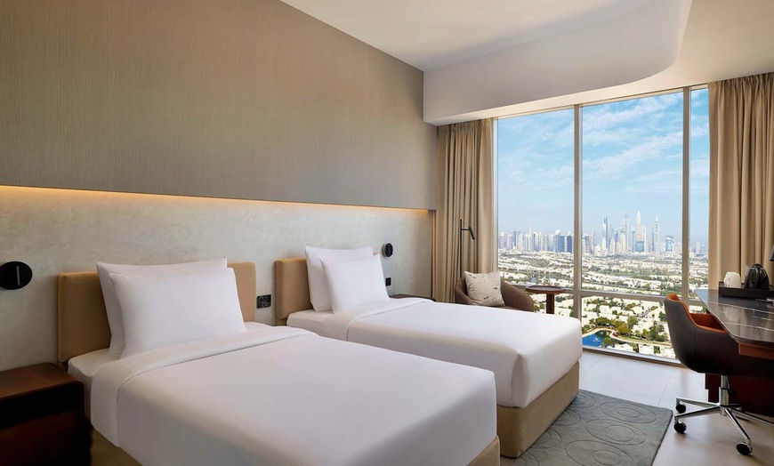 Image 3: ✈ EMIRATS ARABES UNIS | Dubaï - Hotel Local Dubai at Jumeirah Villa...