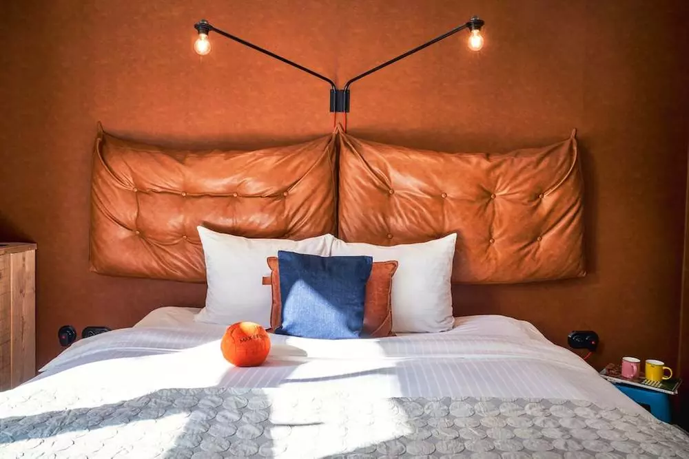 ✈ NIEDERLANDE | Amsterdam - Max Brown Hotel Museum Square 3*, 2 Näc...