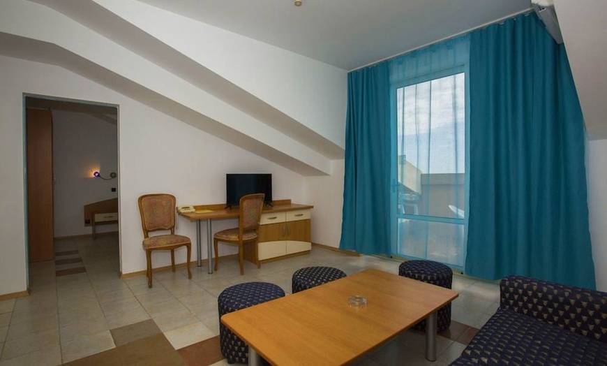 Image 13: ✈ BURGAS | Elenite - Hotel Royal Bay 4*