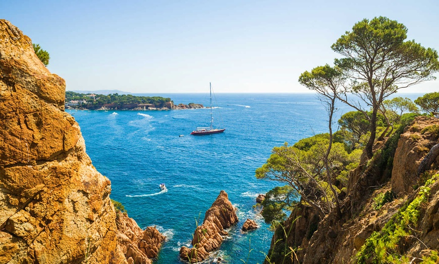 Image 13: ✈ COSTA BRAVA | Lloret de Mar - Hotel Cleopatra Spa 4* - Spiaggia d...