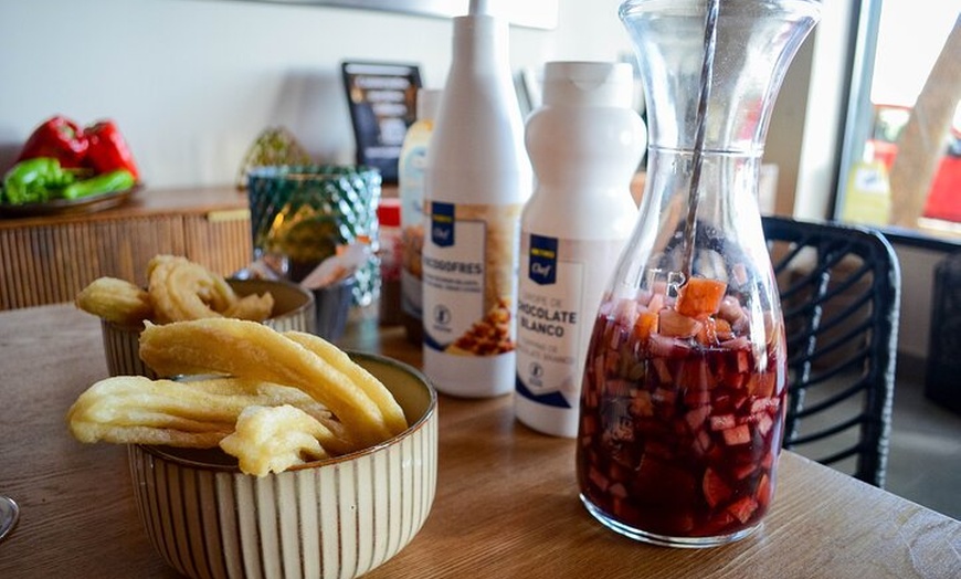 Image 3: El último taller de tapas en Málaga