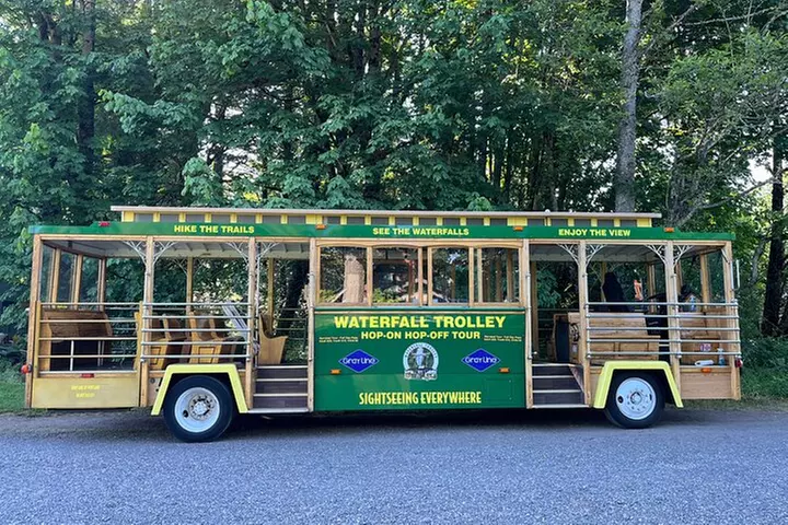 Waterfall Express Tour -Transportation to Waterfall Trolley PDX07 - Primary Image