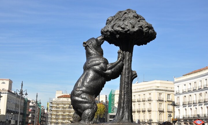 Image 11: Visita guiada a pie exclusiva guiada por la Ciudad Vieja de Madrid