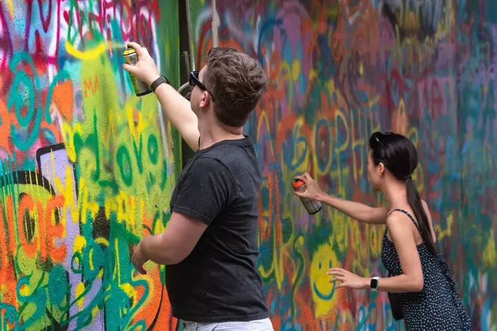 Wynwood Walls Admission and Official Spray Painting Experience